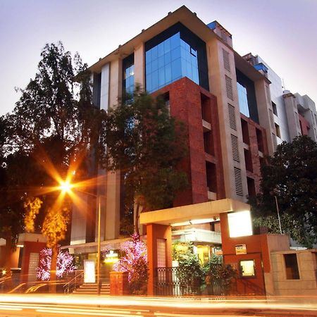 Nestor Hotel, Mumbai Exterior photo